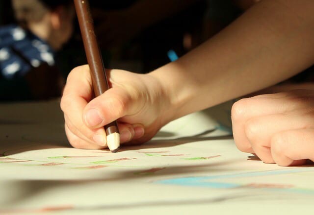 Полиция Ирбита объявляет о старте конкурса детского рисунка «С заботой о детях»