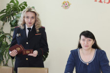В городе Ирбите состоялось торжественное вручение паспортов, посвященное Дню Конституции Российской Федерации