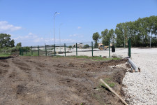 Строительство стадиона в деревне Бердюгина