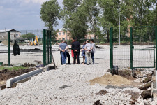 Строительство стадиона в деревне Бердюгина