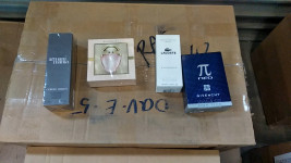 Уральские таможенники задержали партию контрафактной парфюмерии стоимостью 1,7 млн рублей