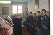 10 осужденных ирбитского СИЗО-2 окунулись в крещенскую купель