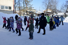 Сотрудники Госавтоинспекции Ирбита и Детского сада №26 провели для воспитанников квест-игру