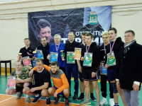 Ирбитчане достойно выступили на турнире по настольному теннису в Алапаевске