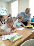 В Ирбите сотрудники Госавтоинспекции проводят профилактические беседы со школьниками