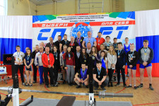 В Ирбите прошел Открытый Чемпионат и Первенство Свердловской области по пауэрлифтингу