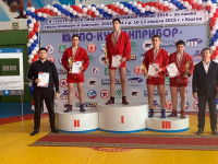 Ирбитские самбисты заняли призовые места на соревнованиях в Кургане