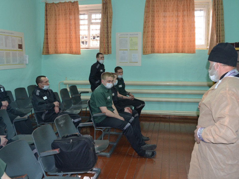 Священник посетил осужденных в Ирбитском СИЗО-2