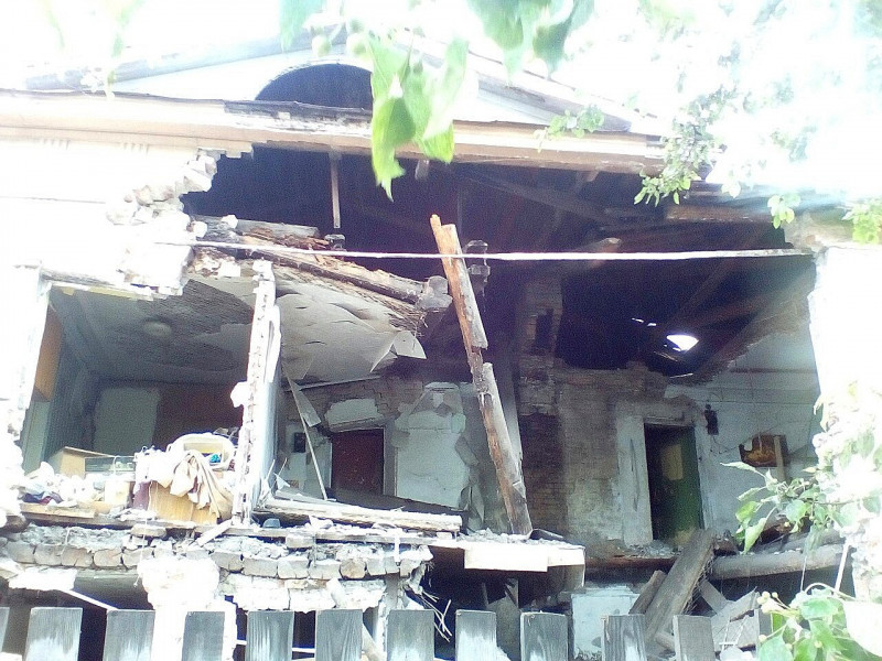Обрушение дома на улице Орджоникидзе