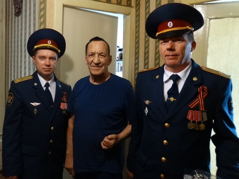 Сотрудники Ирбитского СИЗО-2 поздравили своих ветеранов и приняли участие в общегородских мероприятиях к Дню Победы