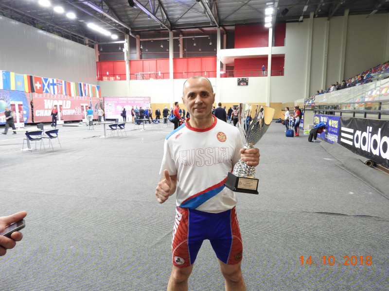 Ирбитчанин Дудин Роман стал победителем на Чемпионате мира по гиревому спорту среди ветеранов