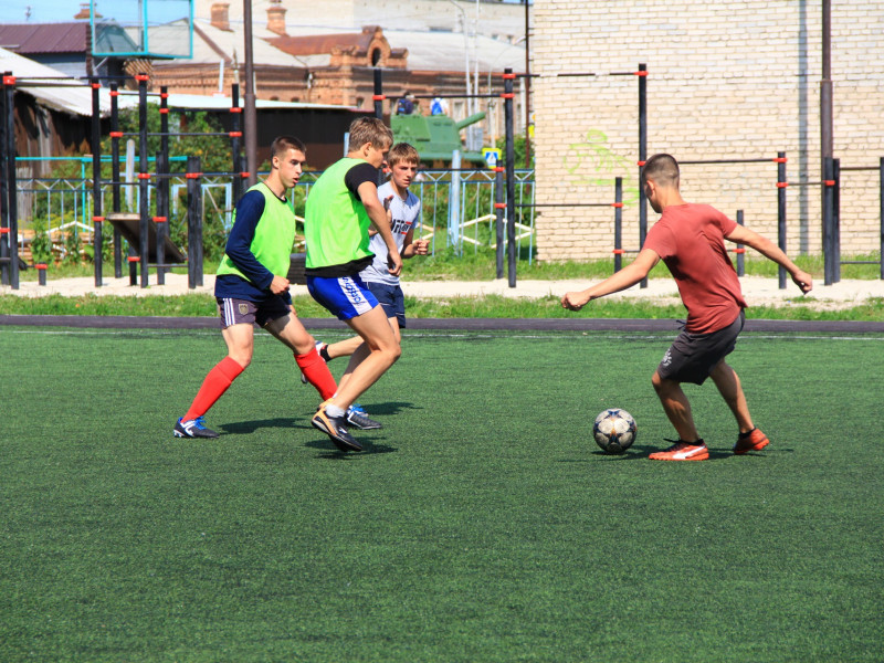 В Ирбите прошел турнир по футболу среди юношеских дворовых команд города