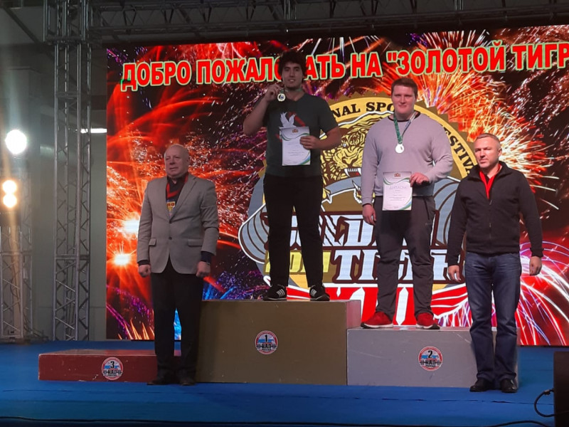 Ирбитчане заняли призовые места на соревнованиях по армрестлингу